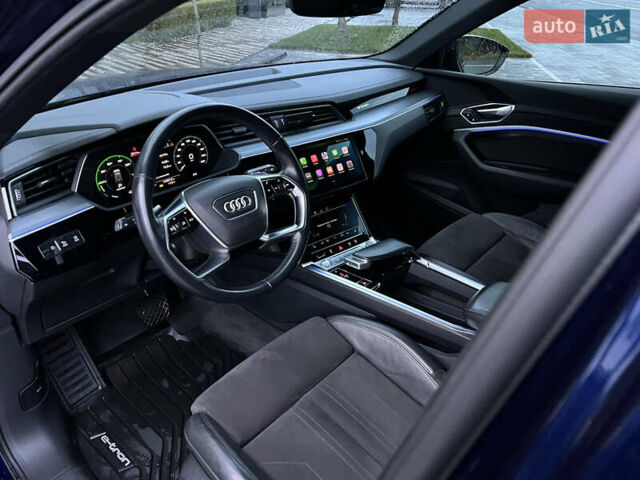 Синій Ауді E-Tron, об'ємом двигуна 0 л та пробігом 135 тис. км за 25800 $, фото 80 на Automoto.ua