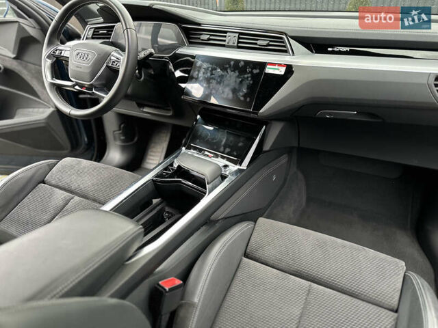 Синий Ауди E-Tron, объемом двигателя 0 л и пробегом 122 тыс. км за 28900 $, фото 15 на Automoto.ua