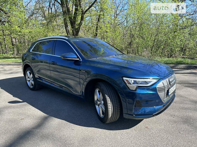 Синій Ауді E-Tron, об'ємом двигуна 0 л та пробігом 104 тис. км за 39999 $, фото 9 на Automoto.ua