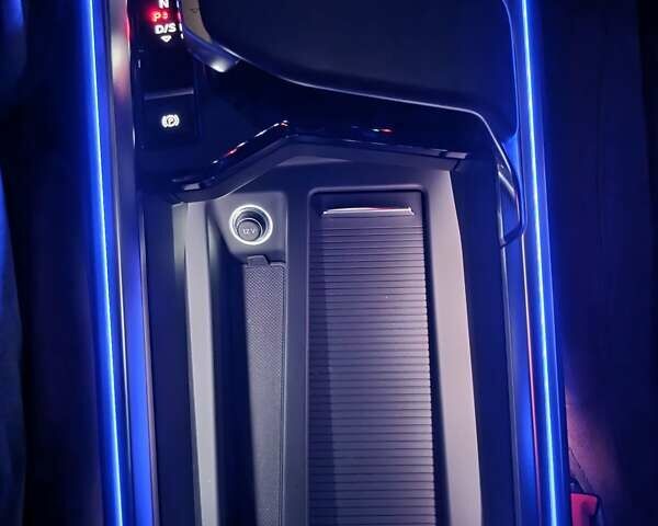 Синій Ауді E-Tron, об'ємом двигуна 0 л та пробігом 67 тис. км за 29799 $, фото 25 на Automoto.ua
