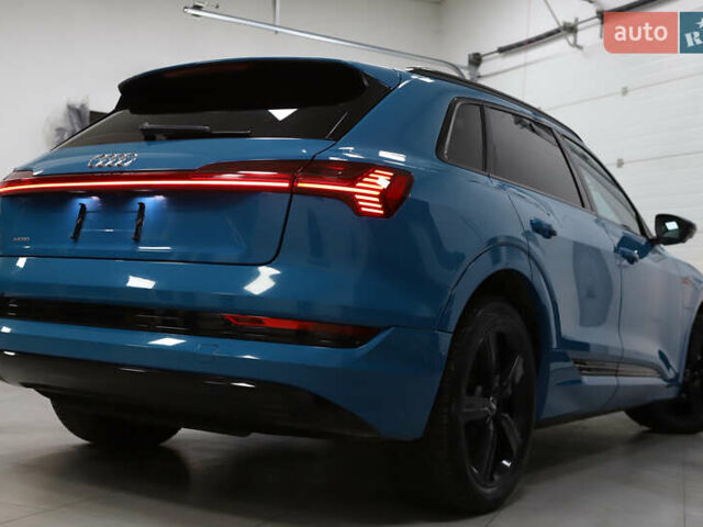 Синий Ауди E-Tron, объемом двигателя 0 л и пробегом 80 тыс. км за 28900 $, фото 50 на Automoto.ua
