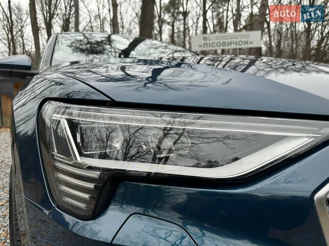 Синій Ауді E-Tron, об'ємом двигуна 0 л та пробігом 165 тис. км за 25900 $, фото 25 на Automoto.ua