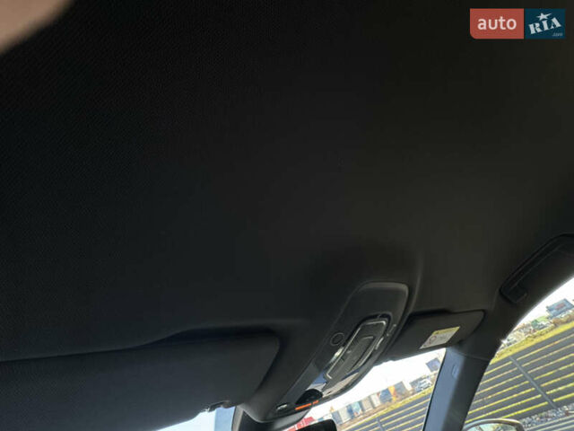 Синий Ауди E-Tron, объемом двигателя 0 л и пробегом 133 тыс. км за 23900 $, фото 74 на Automoto.ua