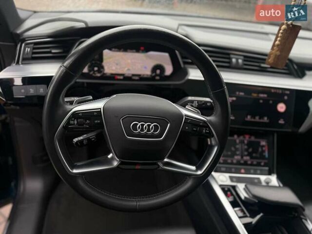 Синий Ауди E-Tron, объемом двигателя 0 л и пробегом 170 тыс. км за 28500 $, фото 22 на Automoto.ua