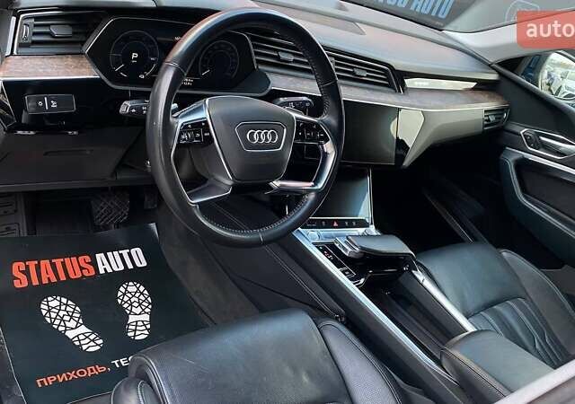 Синий Ауди E-Tron, объемом двигателя 0 л и пробегом 109 тыс. км за 30800 $, фото 14 на Automoto.ua