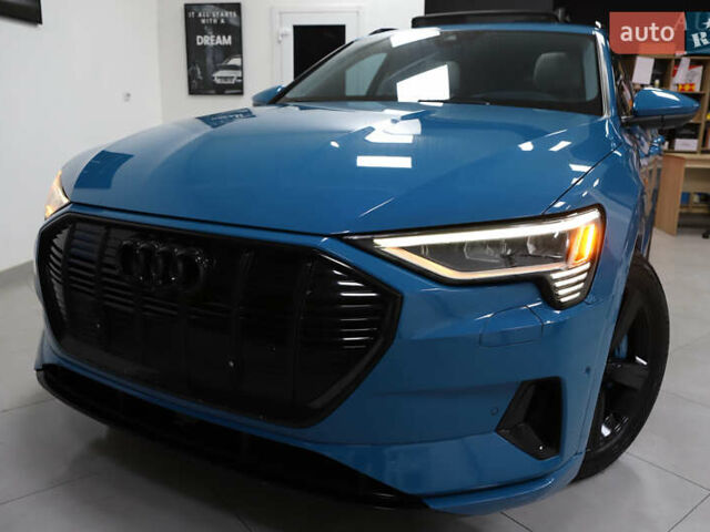 Синий Ауди E-Tron, объемом двигателя 0 л и пробегом 80 тыс. км за 28900 $, фото 12 на Automoto.ua