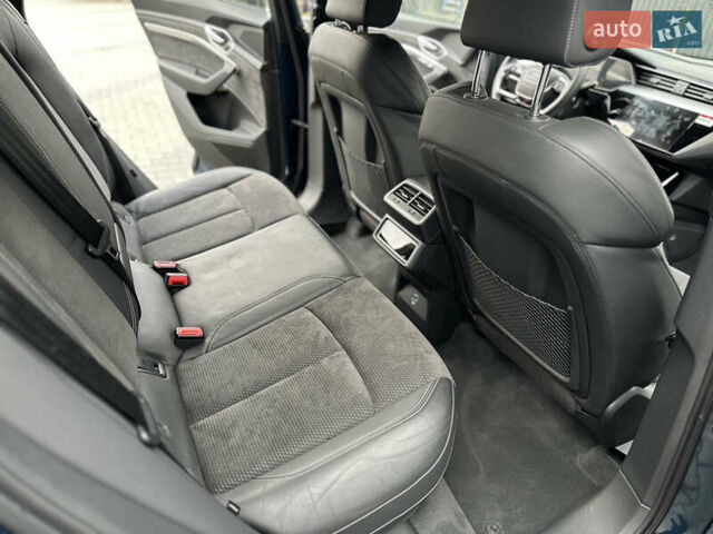 Синий Ауди E-Tron, объемом двигателя 0 л и пробегом 122 тыс. км за 28900 $, фото 19 на Automoto.ua