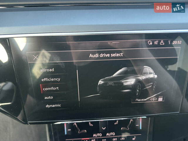 Синій Ауді E-Tron, об'ємом двигуна 0 л та пробігом 104 тис. км за 23800 $, фото 70 на Automoto.ua