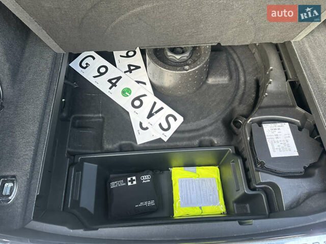 Синій Ауді E-Tron, об'ємом двигуна 0 л та пробігом 104 тис. км за 23800 $, фото 37 на Automoto.ua