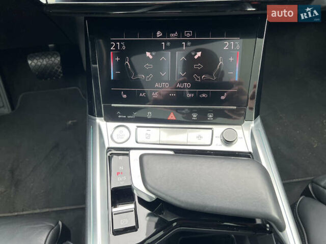 Синий Ауди E-Tron, объемом двигателя 0 л и пробегом 146 тыс. км за 25500 $, фото 14 на Automoto.ua