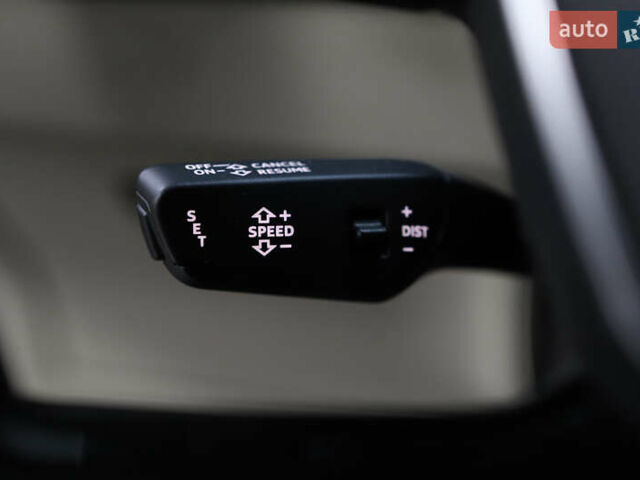 Синий Ауди E-Tron, объемом двигателя 0 л и пробегом 80 тыс. км за 28900 $, фото 84 на Automoto.ua