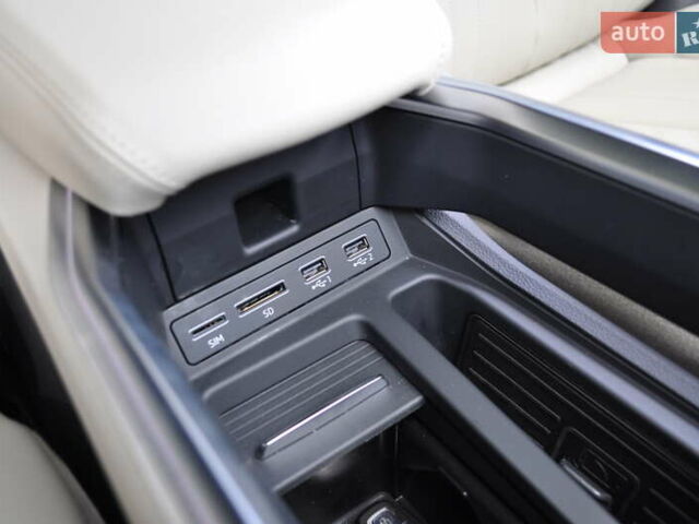 Синий Ауди E-Tron, объемом двигателя 0 л и пробегом 79 тыс. км за 34000 $, фото 133 на Automoto.ua