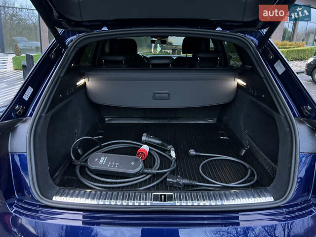 Синій Ауді E-Tron, об'ємом двигуна 0 л та пробігом 135 тис. км за 25800 $, фото 86 на Automoto.ua