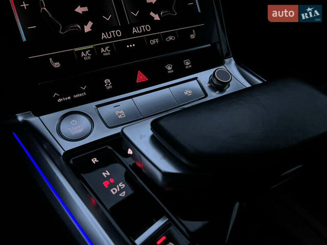 Синій Ауді E-Tron, об'ємом двигуна 0 л та пробігом 135 тис. км за 25800 $, фото 58 на Automoto.ua