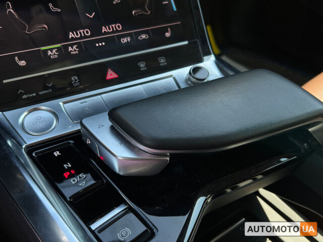 Синий Ауди E-Tron, объемом двигателя 95 л и пробегом 118 тыс. км за 35800 $, фото 17 на Automoto.ua