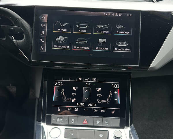 Синій Ауді E-Tron, об'ємом двигуна 0 л та пробігом 165 тис. км за 25900 $, фото 34 на Automoto.ua