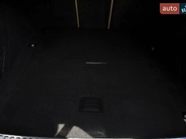 Синий Ауди E-Tron, объемом двигателя 0 л и пробегом 79 тыс. км за 34000 $, фото 47 на Automoto.ua