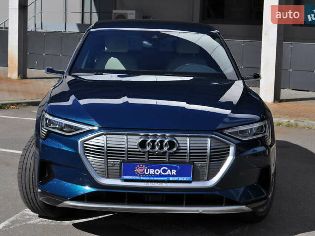 Синий Ауди E-Tron, объемом двигателя 0 л и пробегом 79 тыс. км за 34000 $, фото 3 на Automoto.ua