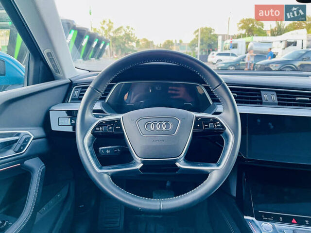 Синій Ауді E-Tron, об'ємом двигуна 0 л та пробігом 97 тис. км за 27900 $, фото 14 на Automoto.ua