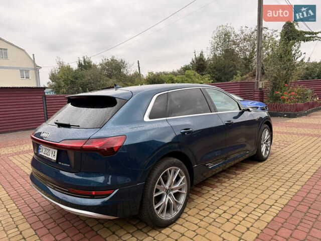 Ауди E-Tron 2019 в Хмельницком на Automoto.ua Синий Ауди E-Tron, объемом двигателя 0 л и пробегом 77 тыс. км за 32527 $, фото 8 на Automoto.ua