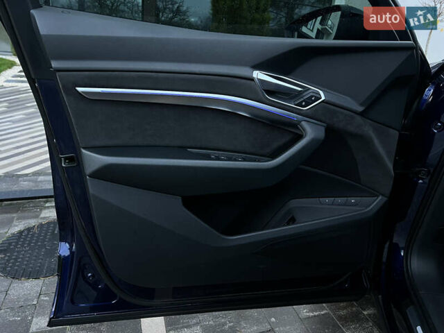 Синій Ауді E-Tron, об'ємом двигуна 0 л та пробігом 135 тис. км за 25800 $, фото 83 на Automoto.ua