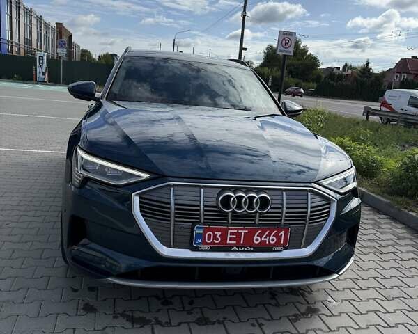 Синий Ауди E-Tron, объемом двигателя 0 л и пробегом 152 тыс. км за 25555 $, фото 4 на Automoto.ua