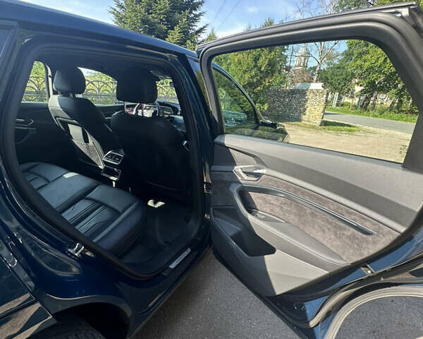 Синий Ауди E-Tron, объемом двигателя 0 л и пробегом 112 тыс. км за 29500 $, фото 38 на Automoto.ua