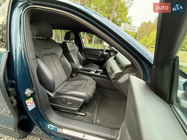 Синій Ауді E-Tron, об'ємом двигуна 0 л та пробігом 165 тис. км за 24900 $, фото 35 на Automoto.ua