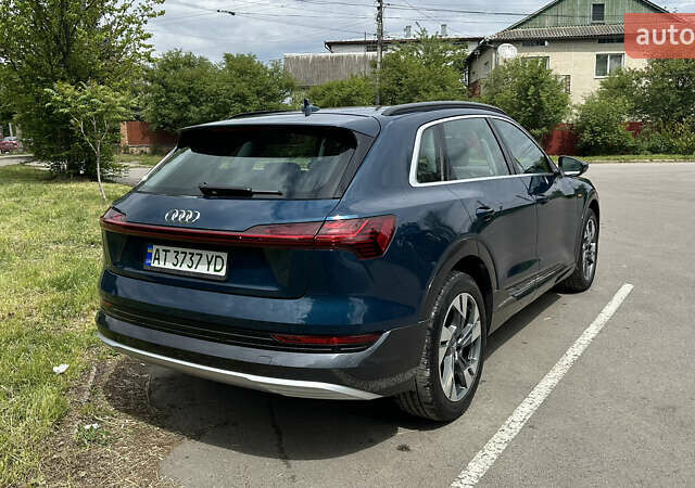 Синий Ауди E-Tron, объемом двигателя 0 л и пробегом 93 тыс. км за 30500 $, фото 2 на Automoto.ua