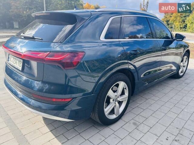 Синій Ауді E-Tron, об'ємом двигуна 0 л та пробігом 57 тис. км за 29950 $, фото 3 на Automoto.ua
