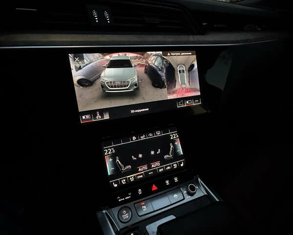 Синий Ауди E-Tron, объемом двигателя 0 л и пробегом 85 тыс. км за 31690 $, фото 17 на Automoto.ua