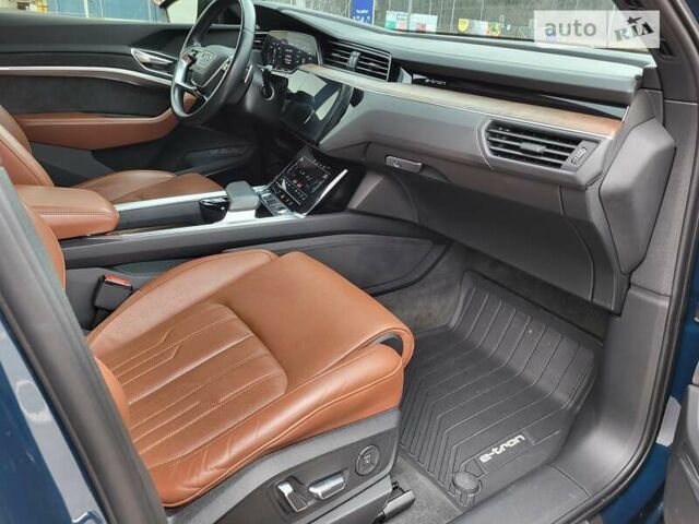Синий Ауди E-Tron, объемом двигателя 0 л и пробегом 69 тыс. км за 35000 $, фото 19 на Automoto.ua