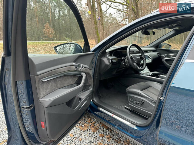 Синій Ауді E-Tron, об'ємом двигуна 0 л та пробігом 165 тис. км за 25900 $, фото 26 на Automoto.ua