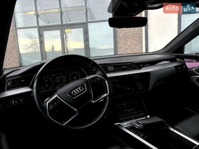 Синий Ауди E-Tron, объемом двигателя 0 л и пробегом 119 тыс. км за 29990 $, фото 27 на Automoto.ua