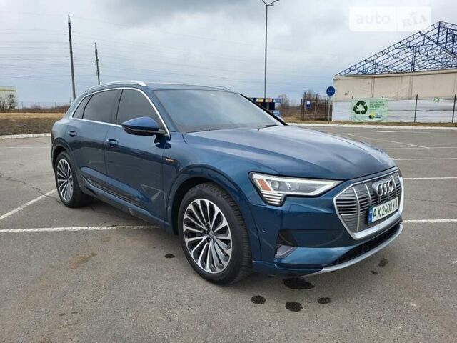 Синий Ауди E-Tron, объемом двигателя 0 л и пробегом 69 тыс. км за 35000 $, фото 47 на Automoto.ua