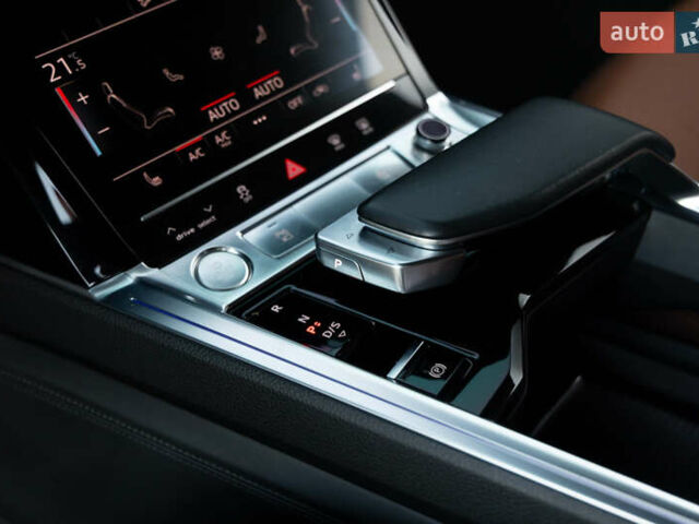 Синій Ауді E-Tron, об'ємом двигуна 0 л та пробігом 170 тис. км за 25500 $, фото 15 на Automoto.ua