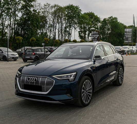 Синій Ауді E-Tron, об'ємом двигуна 0 л та пробігом 78 тис. км за 36900 $, фото 2 на Automoto.ua