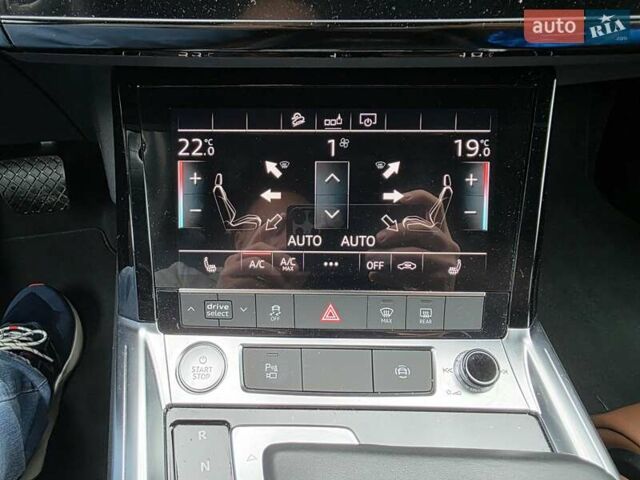 Синій Ауді E-Tron, об'ємом двигуна 0 л та пробігом 67 тис. км за 29799 $, фото 19 на Automoto.ua