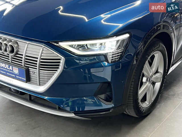 Синий Ауди E-Tron, объемом двигателя 0 л и пробегом 299 тыс. км за 23490 $, фото 14 на Automoto.ua