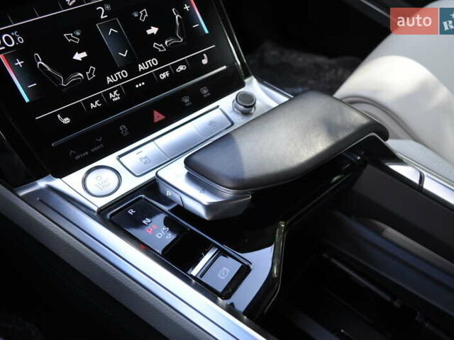 Синий Ауди E-Tron, объемом двигателя 0 л и пробегом 79 тыс. км за 34000 $, фото 78 на Automoto.ua