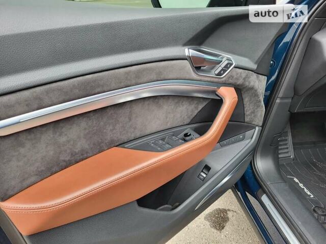 Синий Ауди E-Tron, объемом двигателя 0 л и пробегом 69 тыс. км за 35000 $, фото 22 на Automoto.ua