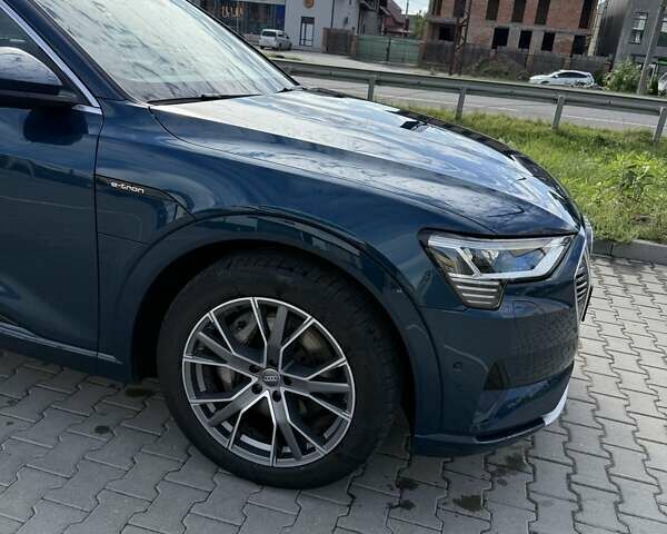 Синий Ауди E-Tron, объемом двигателя 0 л и пробегом 152 тыс. км за 25555 $, фото 7 на Automoto.ua