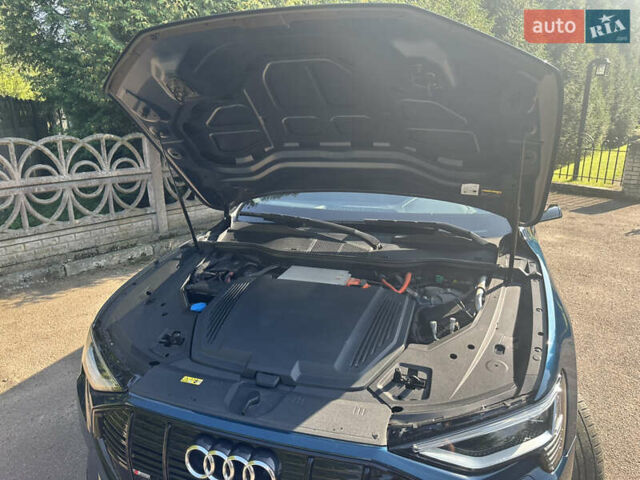 Синий Ауди E-Tron, объемом двигателя 0 л и пробегом 112 тыс. км за 29500 $, фото 32 на Automoto.ua