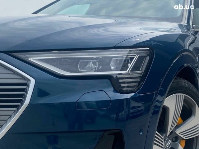 Синий Ауди E-Tron, объемом двигателя 0 л и пробегом 125 тыс. км за 25240 $, фото 2 на Automoto.ua