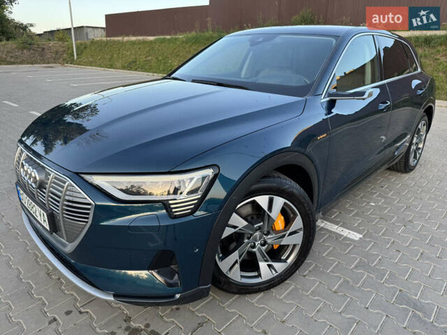 Синій Ауді E-Tron, об'ємом двигуна 0 л та пробігом 130 тис. км за 28999 $, фото 6 на Automoto.ua