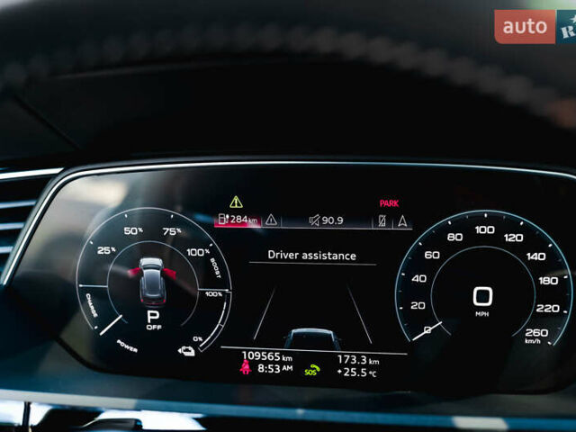 Синий Ауди E-Tron, объемом двигателя 0 л и пробегом 109 тыс. км за 31400 $, фото 36 на Automoto.ua