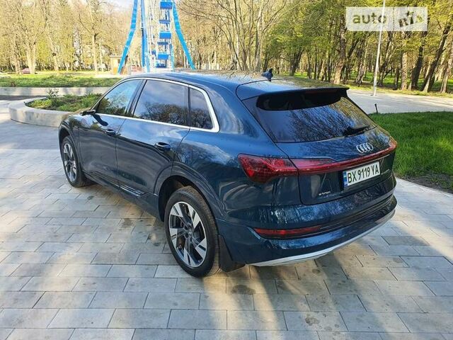 Синій Ауді E-Tron, об'ємом двигуна 0 л та пробігом 57 тис. км за 49900 $, фото 5 на Automoto.ua