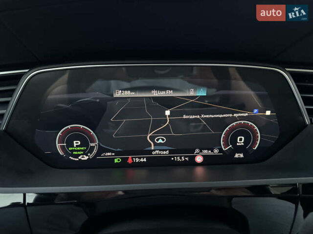 Синий Ауди E-Tron, объемом двигателя 0 л и пробегом 80 тыс. км за 33000 $, фото 79 на Automoto.ua