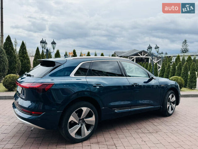 Синий Ауди E-Tron, объемом двигателя 0 л и пробегом 38 тыс. км за 35000 $, фото 5 на Automoto.ua