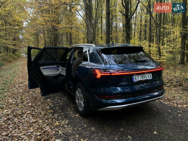 Синий Ауди E-Tron, объемом двигателя 0 л и пробегом 59 тыс. км за 33900 $, фото 14 на Automoto.ua